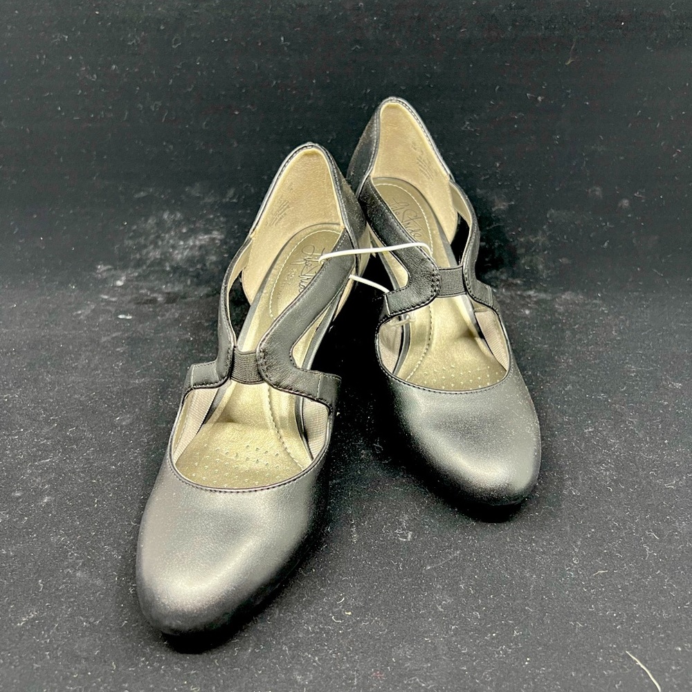 New item ! Life stride soft system heel black size 7 comfortable